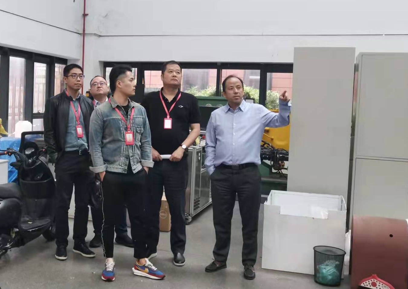 1593823690355712zmQB.jpg 1593823690355712zmQB.jpg